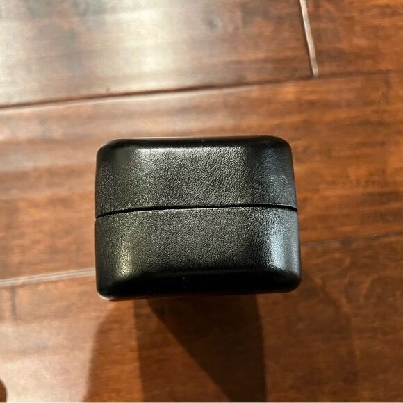 Marc Jacobs Elegant Black Case main image 6